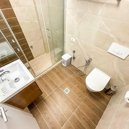 Agimi 818 Apartment Golem (Tirana)