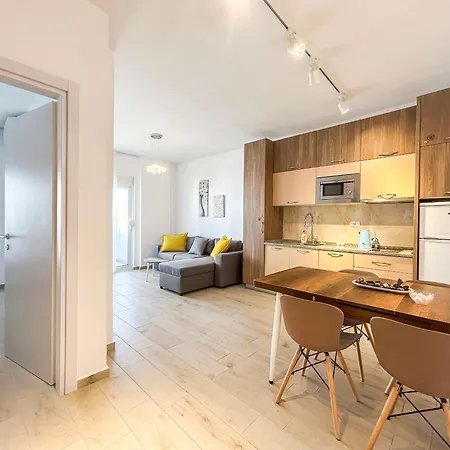 Apartment Agimi 818